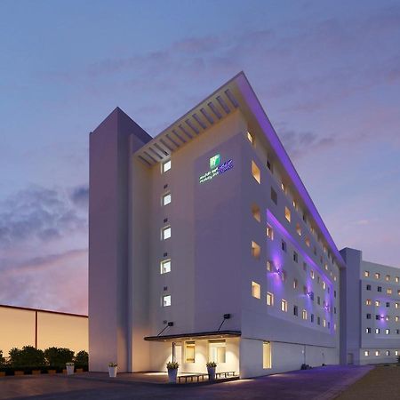 Holiday Inn Express Bengaluru Whitefield Itpl By Ihg Ngoại thất bức ảnh