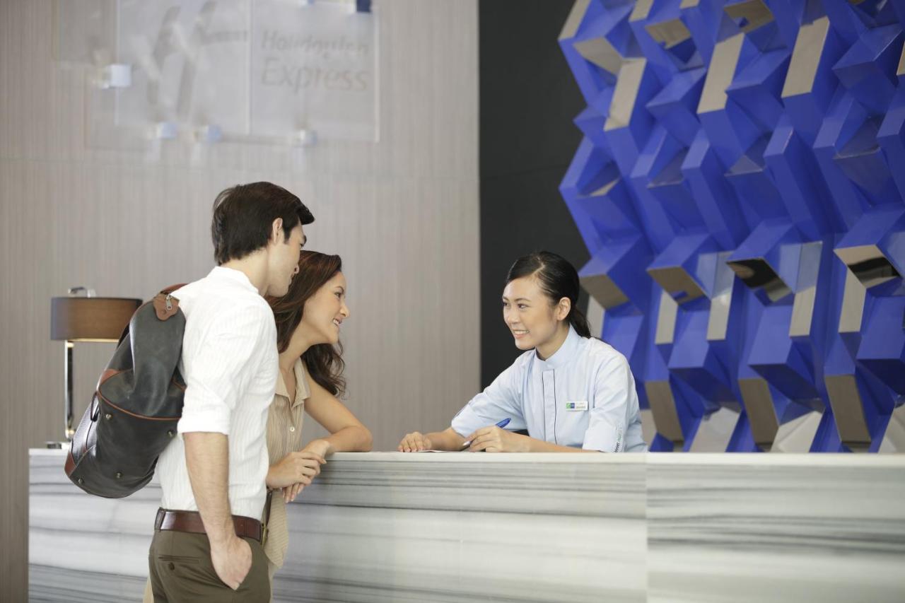 Holiday Inn Express Bengaluru Whitefield Itpl By Ihg Ngoại thất bức ảnh